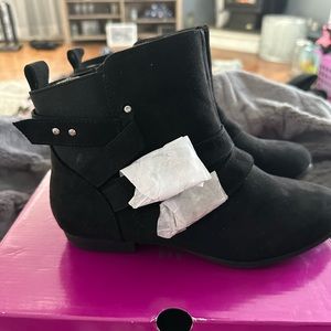 Black booties new in box 8.5